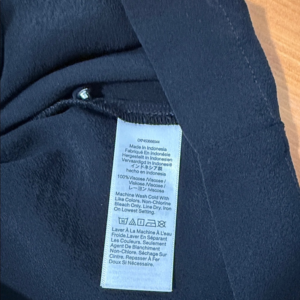 Madewell Black V-Neck Mini Dress - Picture 5 of 5